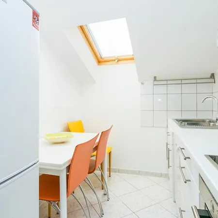 Apartment With A Parking Space Kastel Kambelovac, - 21027 Kastela